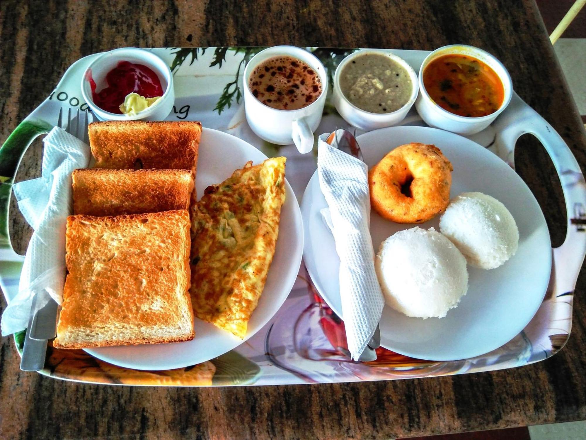 Fabhotel Royal Residency II - Nr Lakdikapul Metro Station Haiderabad Buitenkant foto