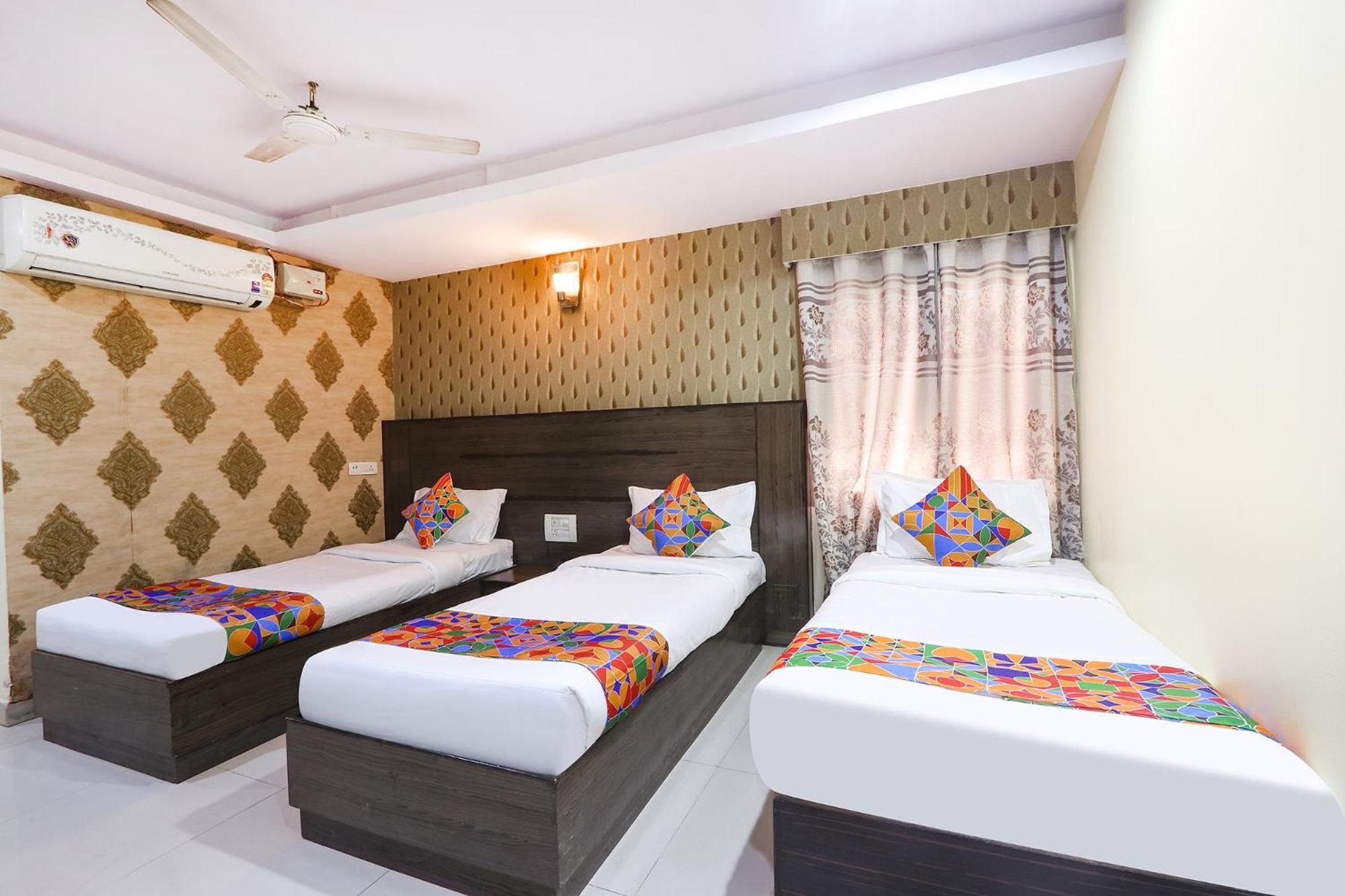 Fabhotel Royal Residency II - Nr Metro Station Lakdikapul Haiderabad Buitenkant foto